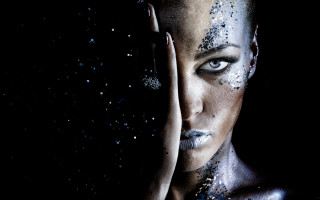 Glittered woman astronaut night sky - glitter free wallpaper