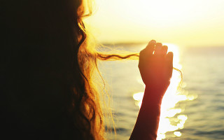 Woman sun beach evening water - art photography free wallpaper