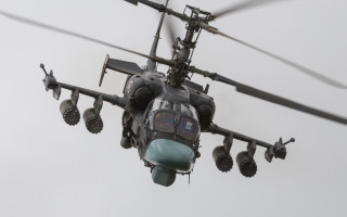 Helicopter cobra mecha robot dahlov - the front of the helicopter free wallpaper