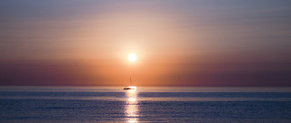 Boat sunset water horizon lensflare - andrew geddes free wallpaper for desktop