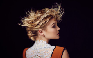 Messy hair dress profile blonde - low free wallpaper for desktop