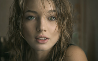 Elina karimova wet hair blue - her face and shoulder free wallpaper