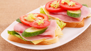 Plate sandwiches tomatoes cucumbers lettuce - lettuce free wallpaper