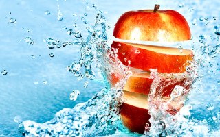 Apple water bowl splash conceptual - a white bowl free wallpaper for desktop