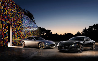 Masera cars colorful wall night 2 - a colorful wall free wallpaper