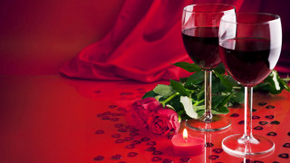 Romantic wine glass rose candle - a rose free wallpaper