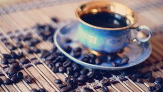 Coffee cup wooden table coffee 2 - coffee bean free wallpaper