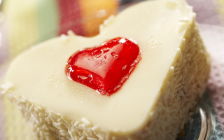 Cake heart plate napkin rococo - food photography free wallpaper