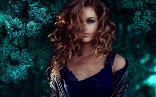 Elina karimova longhair tree green - fashion photography free wallpaper