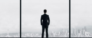 Man suit window cityscape skyscraper - ahmed yacoubi free wallpaper