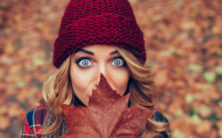 Woman redhat leaf makeup autumn - open free wallpaper