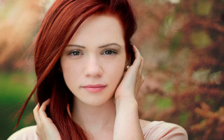 Aramenta dianthe vail red hair 2 - free portrait wallpaper for desktop