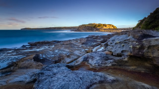 Rocky beach cliff house tone - australian tonalism free wallpaper for desktop
