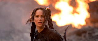 Fire woman archer braid flame - a bow and arrow free wallpaper for desktop