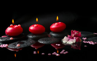Candles rocks flowers beads stilllife - candle free wallpaper