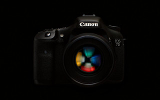 Camera lens dark rainbow christopher - a len free wallpaper