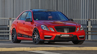 Red mercedes benz superflat digital - free cars wallpaper