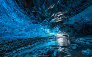 Ice cave waterfall blue bubble - a cave painting free wallpaper