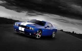 Blue sports car cloudy sky 4 - a road under a cloudy sky free wallpaper