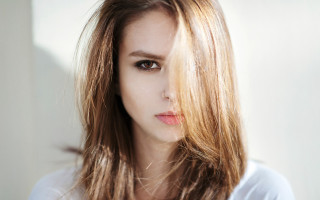 Eszter mattioni long hair white 2 - brown hair free wallpaper