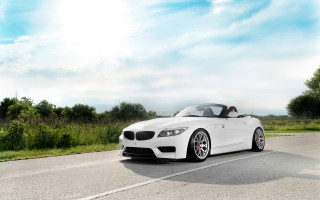 White convertible car green field - convertible free wallpaper
