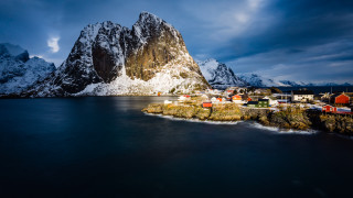 Village island lake mountains clouds - a small island in the middle of a lake free wallpaper