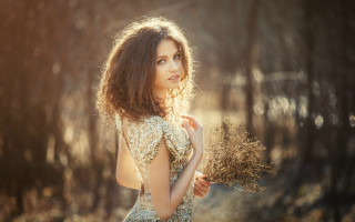 Woman dress flowers forest sunlight - a forest area free wallpaper for desktop