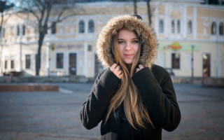 Woman black hooded jacket blonde - a hood free wallpaper for desktop