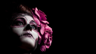 Gothic makeup flower facepaint blackbackground - makeup free wallpaper