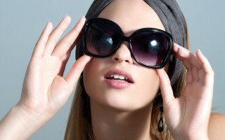 Woman sunglasses headscarf adjusting eyewear - fashion free wallpaper for desktop