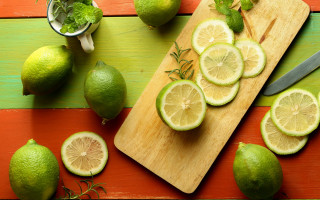 Cutting board limes knife mint - a cutting board free wallpaper for desktop