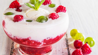 Raspberry cream green leaf rococo - cream free wallpaper