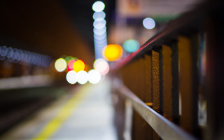 City street night blurry bokeh - shallow free wallpaper for desktop