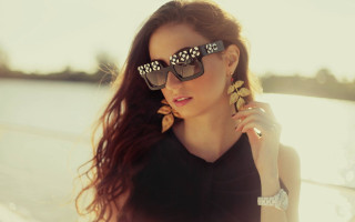 Woman sunglasses black top boat - daphne mcclure free wallpaper