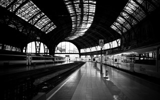 Train station people waiting platform 3 - a train station free wallpaper
