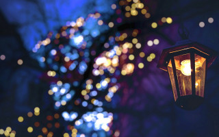 Lanterns city lights bokeh christmas - a lantern free wallpaper for desktop