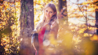 Woman woods backpack smiling autumn - her back and a backpack free wallpaper