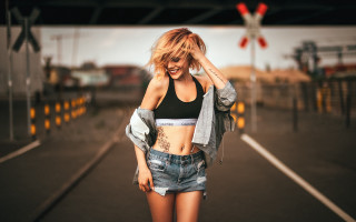 Aramenta blonde denim shorts jacket - a jacket free wallpaper