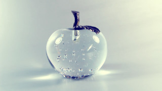 Glass apple silver stem star - free rain wallpaper for desktop