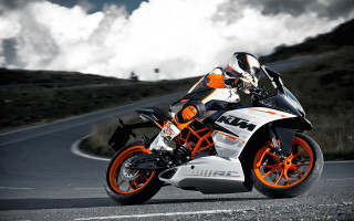 Motorcycle hill clouds digital rendering - dom qwek free wallpaper for desktop