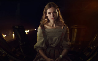 Dark room candlelit portrait elinor - a dark room free wallpaper for desktop