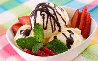Bowl icecream strawberries mint checkered - table cloth free wallpaper