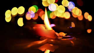 Candle holder blurry lights macro - a candle free wallpaper for desktop