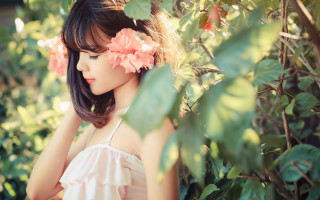Woman flower hair bush fashion - chen lin free wallpaper