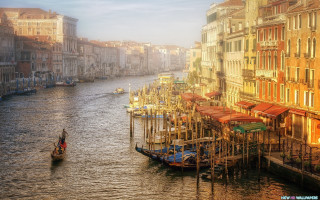 Boat river city buildings people - canaletto free wallpaper