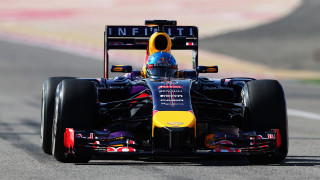 Red bull racing car person - the front of the car free wallpaper for desktop