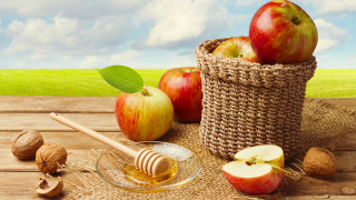 Basket apples honey nuts leaf - bracha l. ettinger free wallpaper