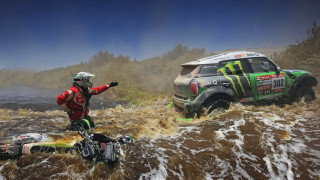 River mountain landscape military vehicle - fantastic free wallpaper for desktop