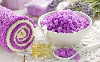 Purple sugar towel oil lavenders - a bowl free wallpaper for desktop