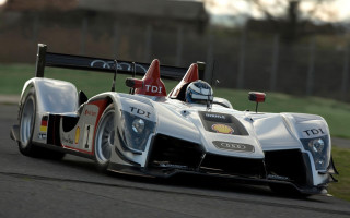 Race car helmet number panfuturism - a race car free wallpaper